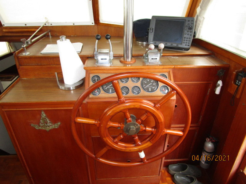 42' Grand Banks lower helm