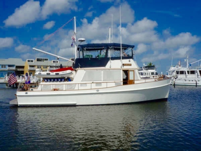 42' Grand Banks starboard profile2