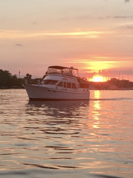 1988 Island Gypsy Sundeck Trawler