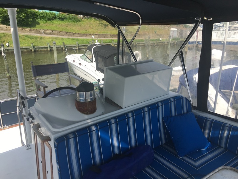 1988 Island Gypsy Sundeck Trawler