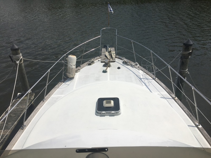 1988 Island Gypsy Sundeck Trawler