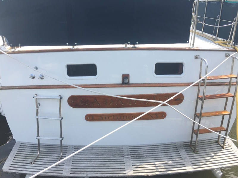 1988 Island Gypsy Sundeck Trawler