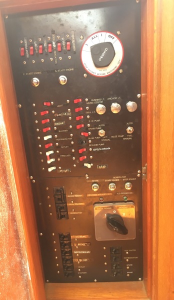 1988 Island Gypsy Sundeck Trawler