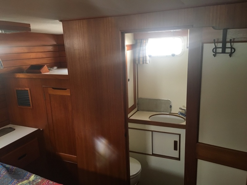 1988 Island Gypsy Sundeck Trawler
