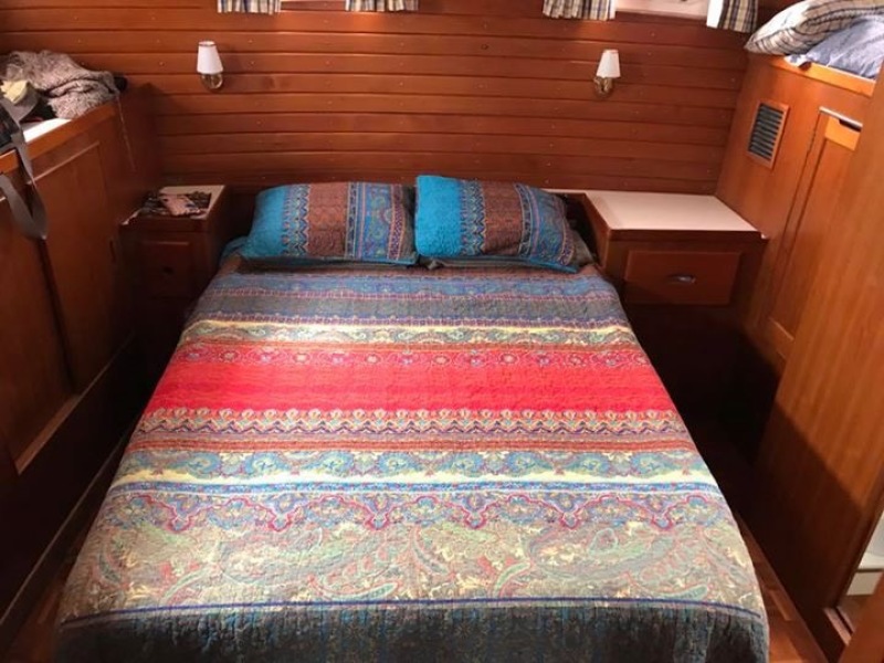 1988 Island Gypsy Sundeck Trawler
