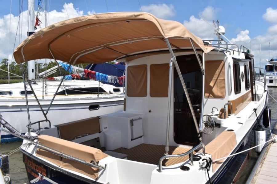2016 Ranger Tugs R-31-S