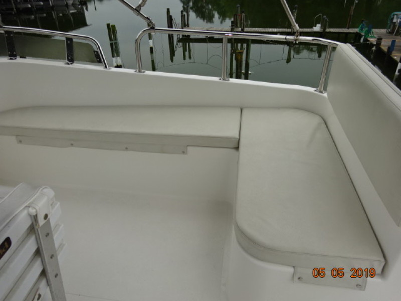 2008 Fathom Yachts Flybridge Expedition