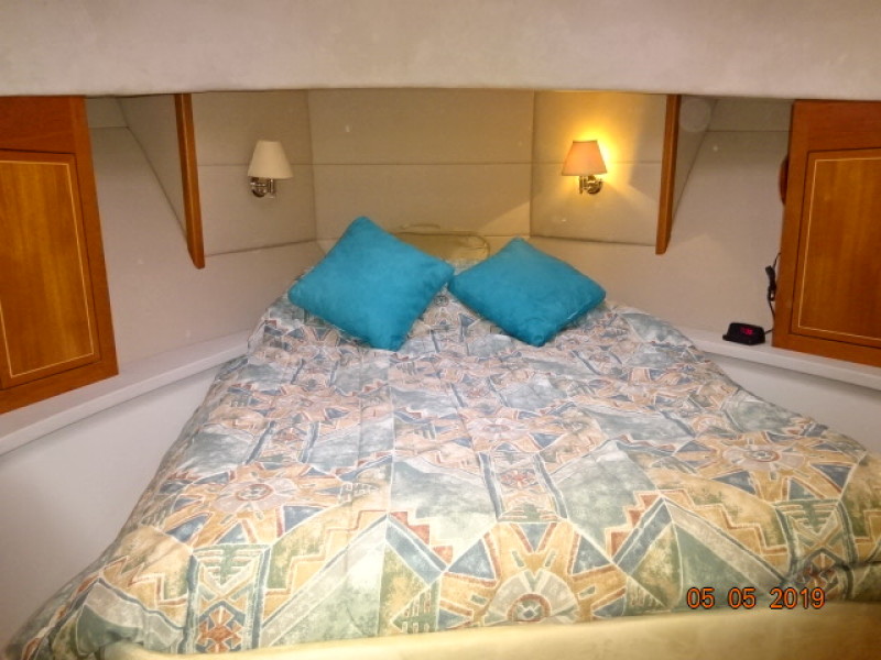 2008 Fathom Yachts Flybridge Expedition