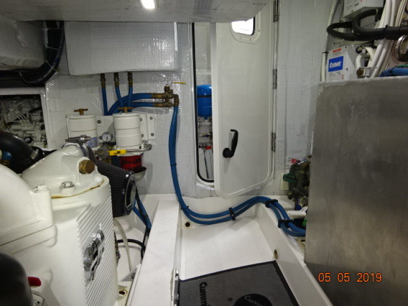 2008 Fathom Yachts Flybridge Expedition
