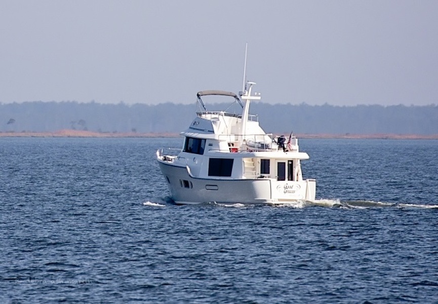 2008 Fathom Yachts Flybridge Expedition