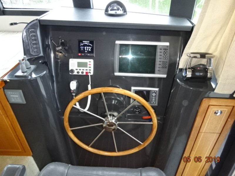2008 Fathom Yachts Flybridge Expedition