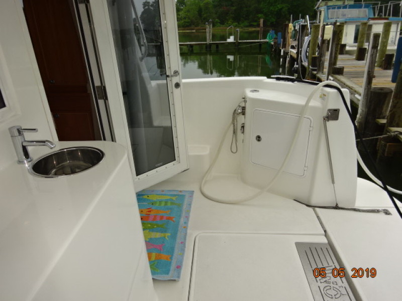 2008 Fathom Yachts Flybridge Expedition