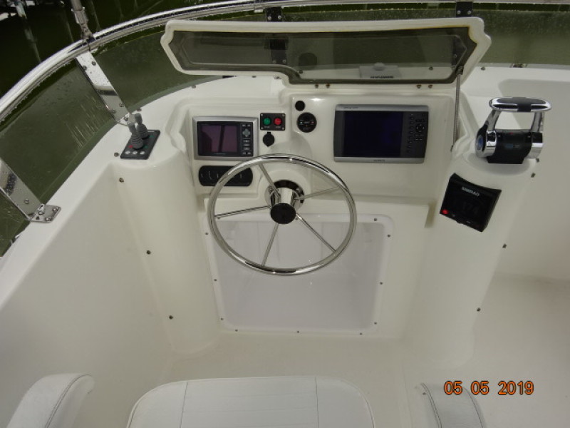2008 Fathom Yachts Flybridge Expedition