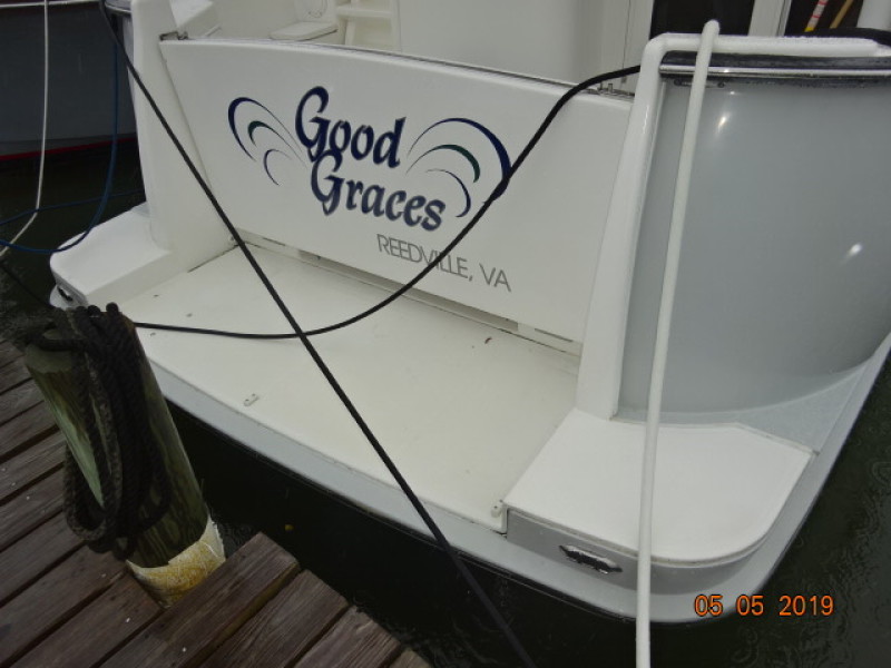 2008 Fathom Yachts Flybridge Expedition