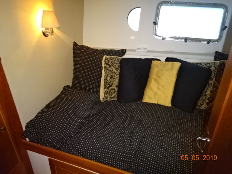 2008 Fathom Yachts Flybridge Expedition