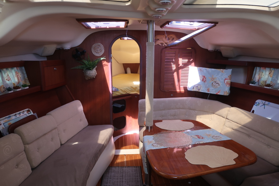 1998 Hunter 376