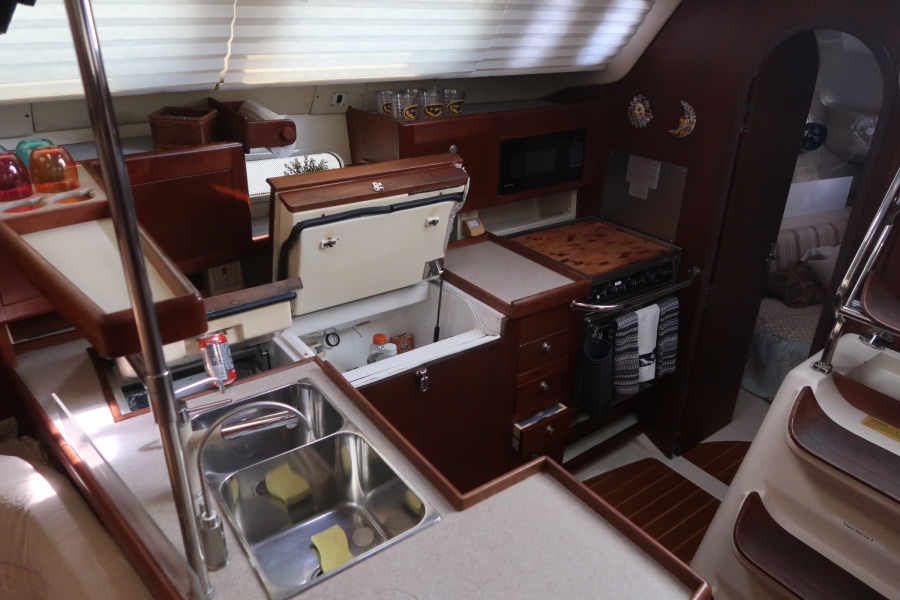 1998 Hunter 376