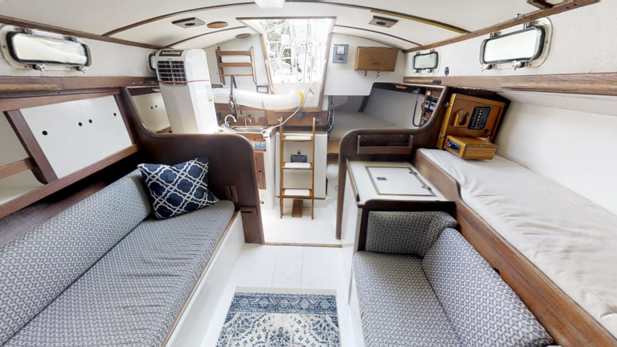 1980 Tartan 33