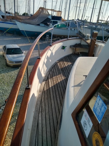 1979 Marine Trader Double Cabin