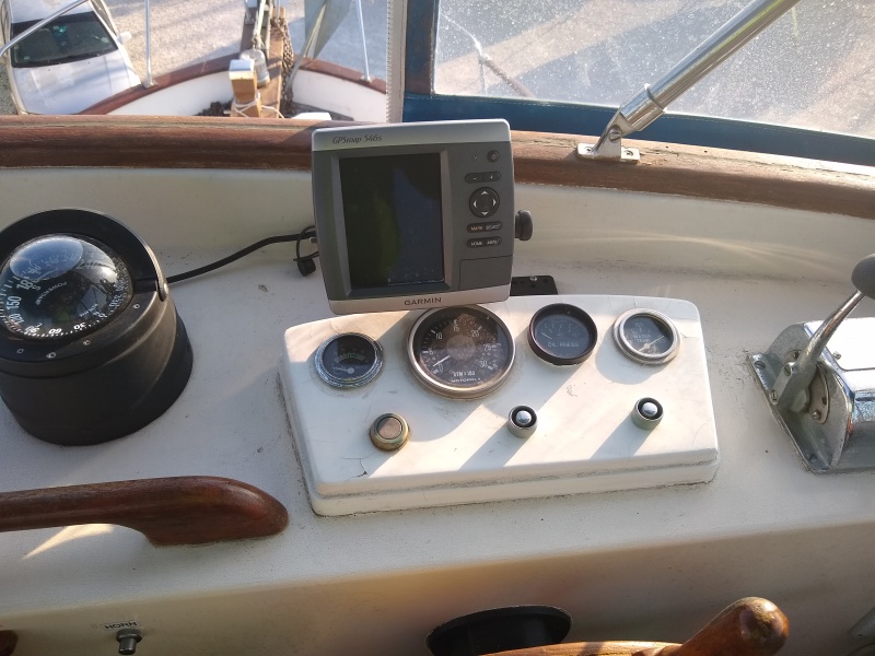 1979 Marine Trader Double Cabin