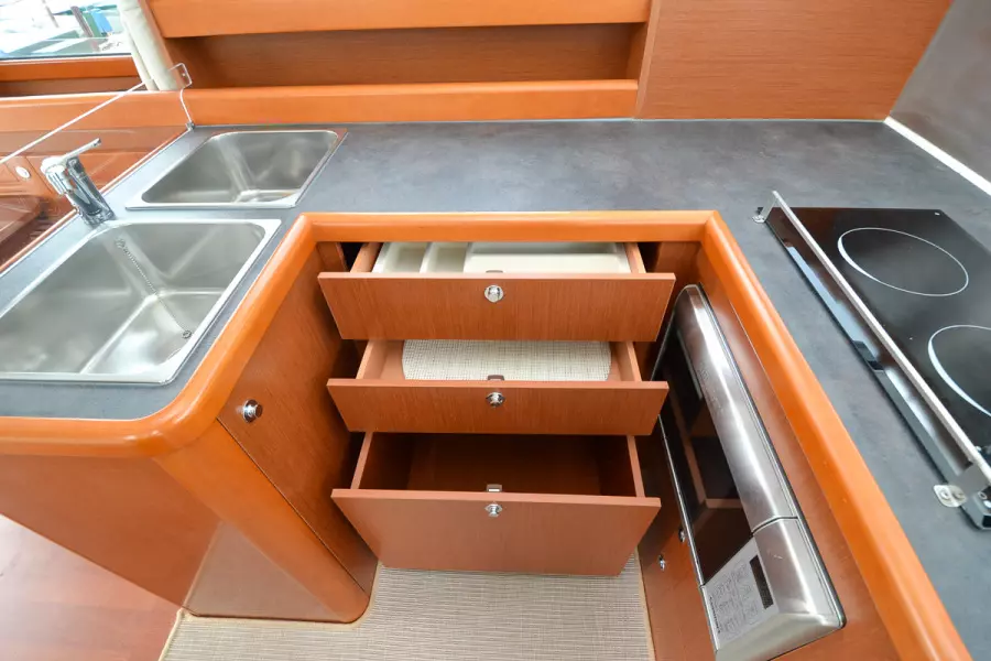 2015 Beneteau 34 Swift Trawler