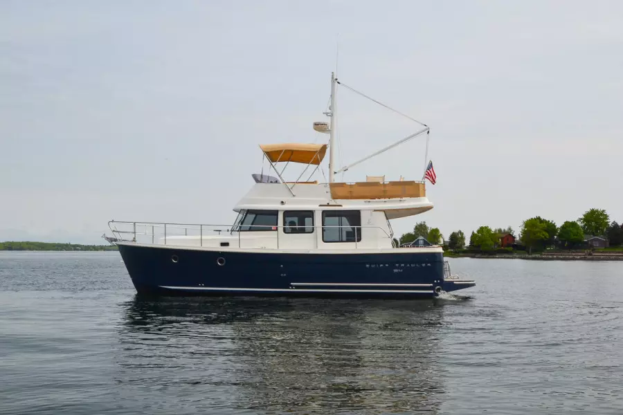 2015 Beneteau 34 Swift Trawler