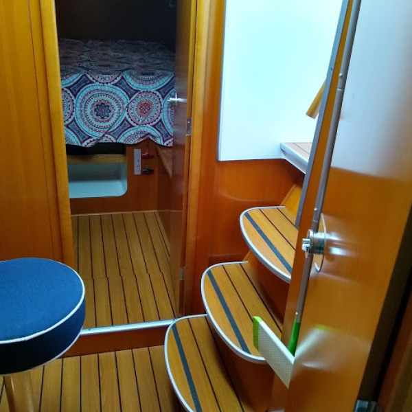 2000 Lagoon 380