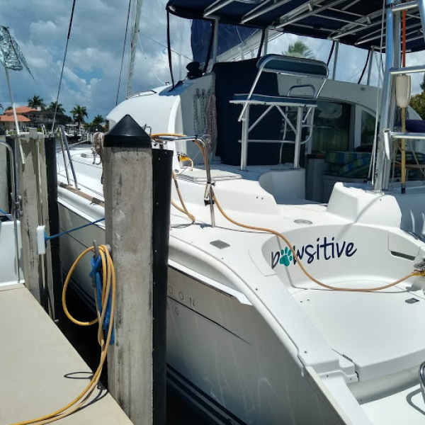 2000 Lagoon 380