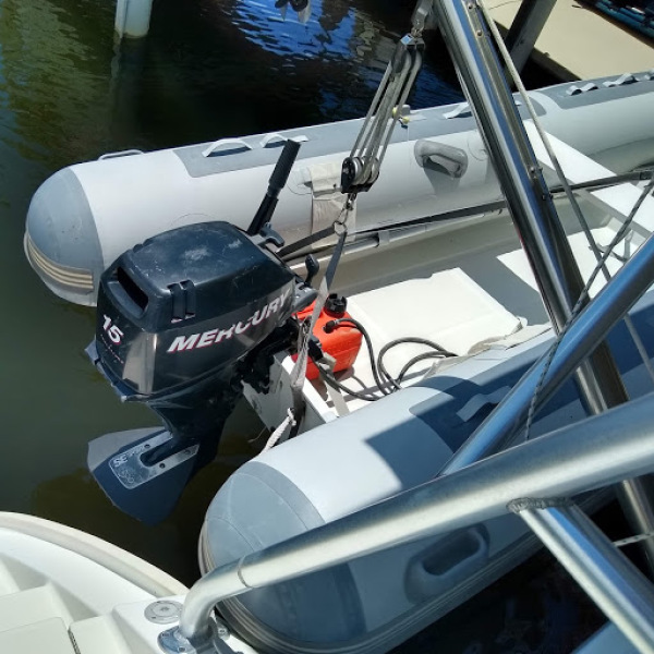 2000 Lagoon 380