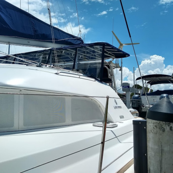 2000 Lagoon 380