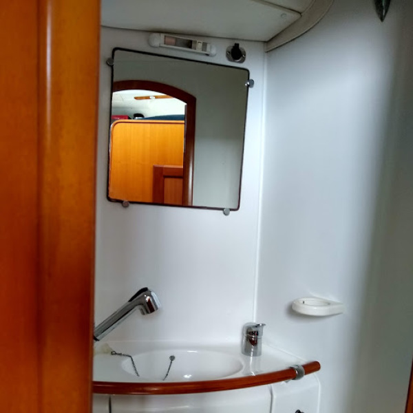 2000 Lagoon 380