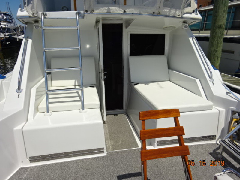 1983 Hatteras Sport Fisherman