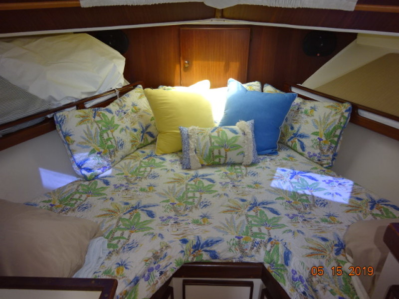 1983 Hatteras Sport Fisherman