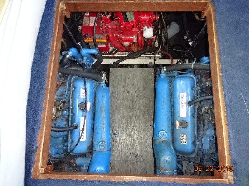 1987 Carver 3607