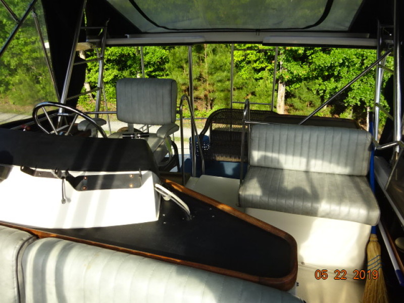 1987 Carver 3607