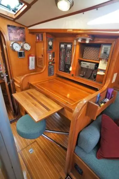 Cadeau 38ft CT Yacht For Sale