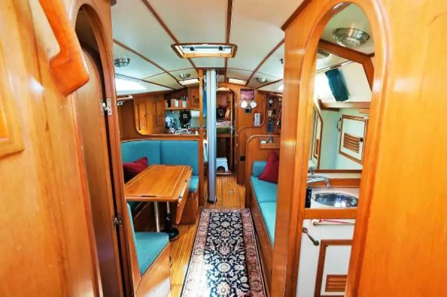 Cadeau 38ft CT Yacht For Sale