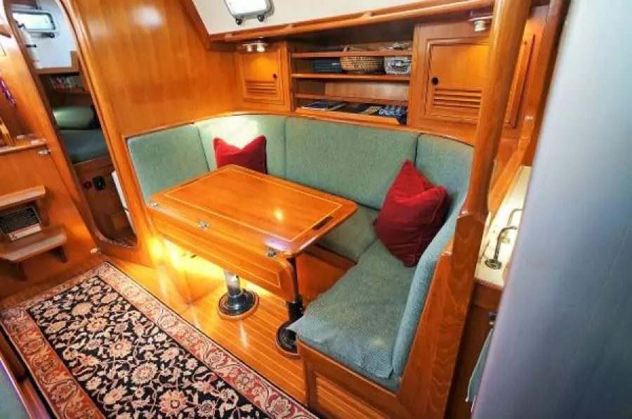 Cadeau 38ft CT Yacht For Sale
