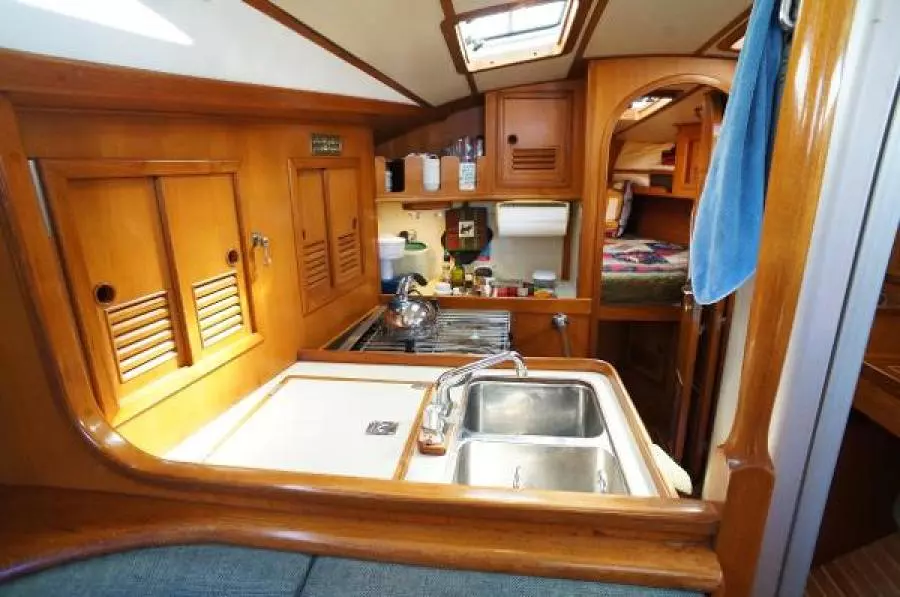Cadeau 38ft CT Yacht For Sale