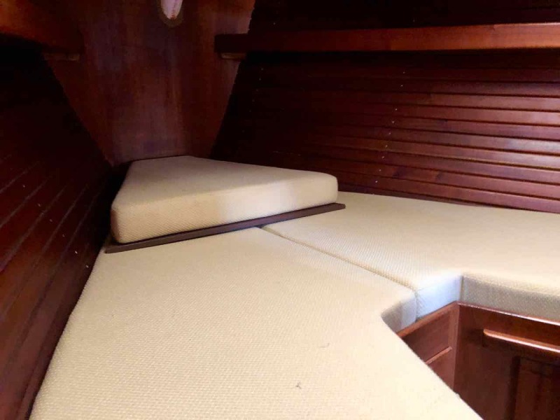 1972 Hallberg-Rassy Ramus 35 center cockpit