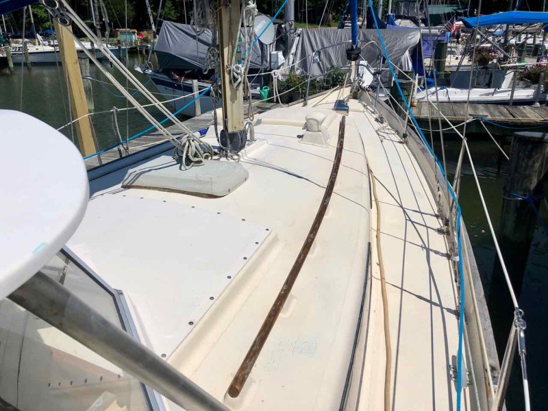 1972 Hallberg-Rassy Ramus 35 center cockpit
