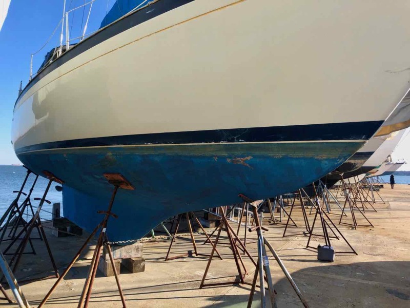 1972 Hallberg-Rassy Ramus 35 center cockpit