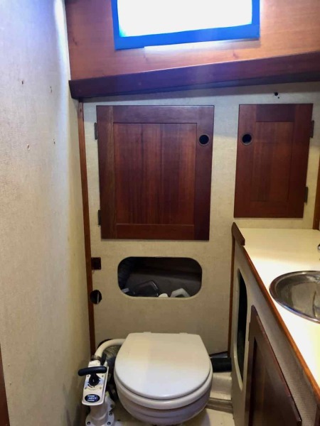 1972 Hallberg-Rassy Ramus 35 center cockpit