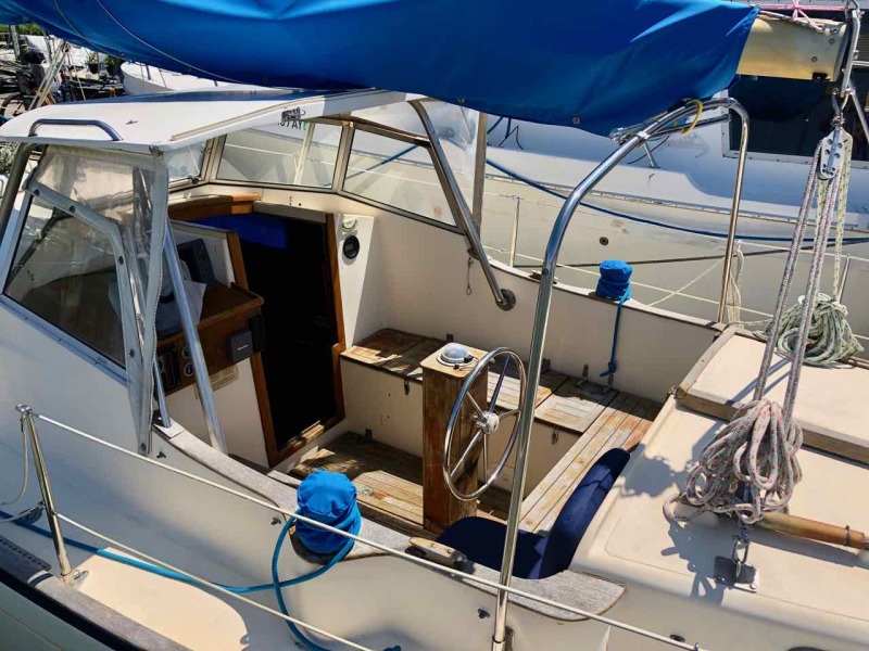 1972 Hallberg-Rassy Ramus 35 center cockpit