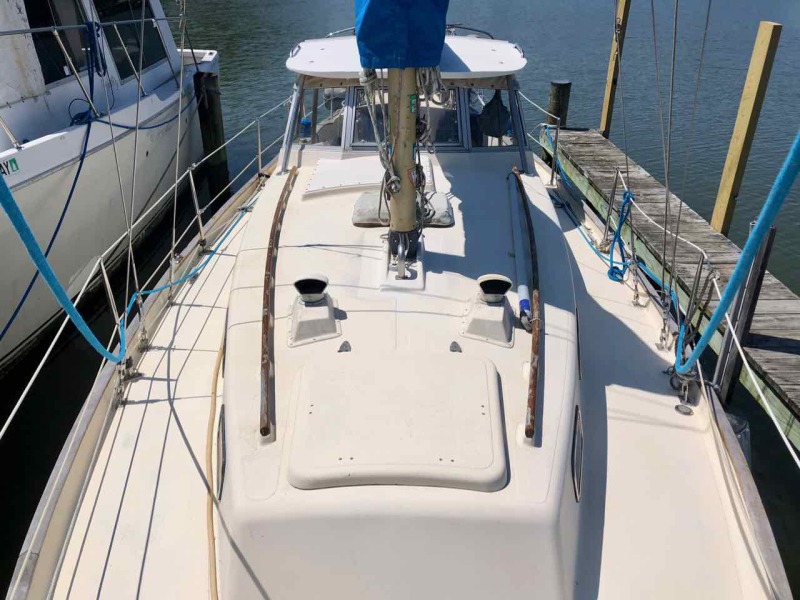 1972 Hallberg-Rassy Ramus 35 center cockpit