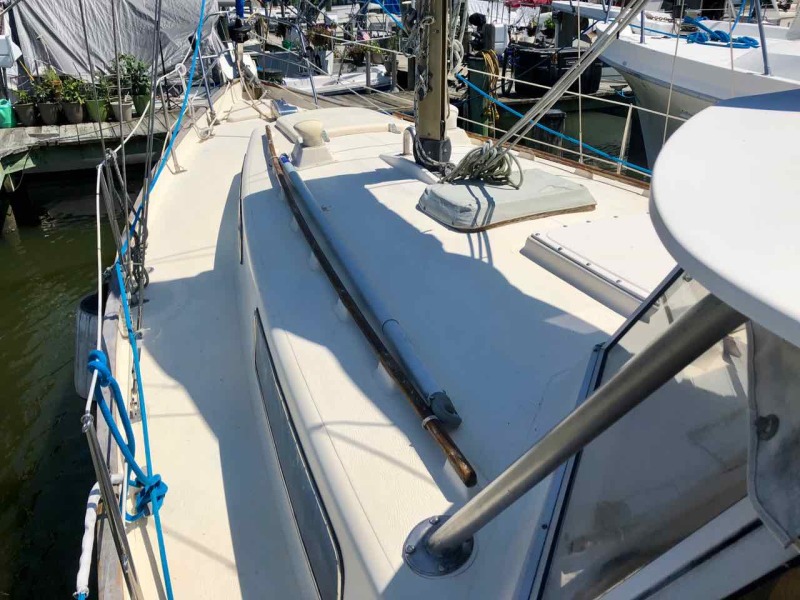 1972 Hallberg-Rassy Ramus 35 center cockpit