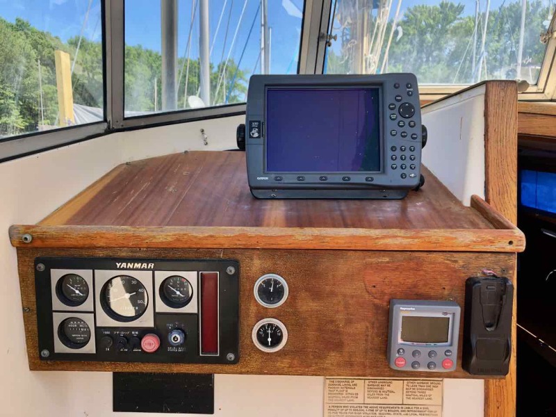 1972 Hallberg-Rassy Ramus 35 center cockpit