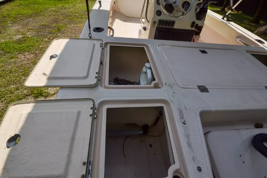 1988 Action Craft 1720