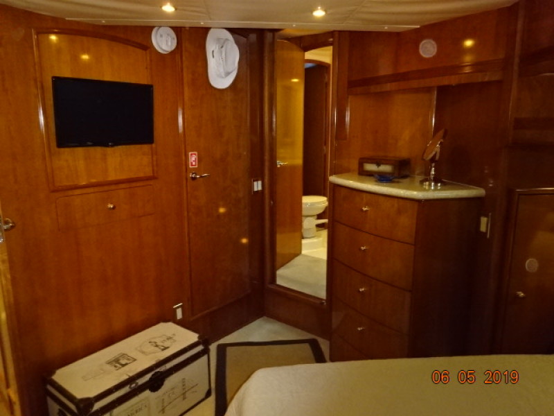 2000 Carver 530 Voyager pilothouse