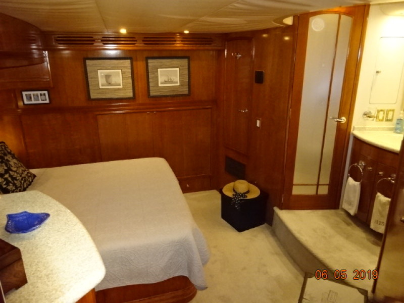 2000 Carver 530 Voyager pilothouse